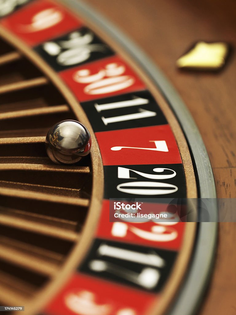 close-up della Ruota della Roulette - Foto stock royalty-free di Ruota della roulette
