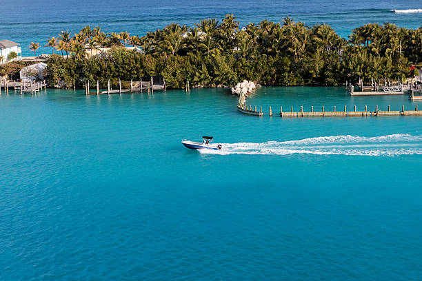 istock Bahamas- Paradise Island 174163311