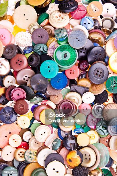 Botões Colorido - Fotografias de stock e mais imagens de Acessório - Acessório, Botão - Artigo de costura, Colorido