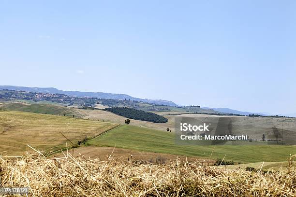 Toskana Landschaft Stockfoto und mehr Bilder von Agrarbetrieb - Agrarbetrieb, Architektur, Bauernhaus