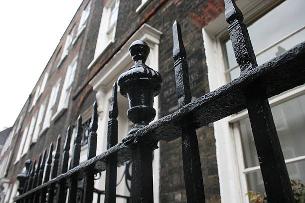 istock London street 174178358