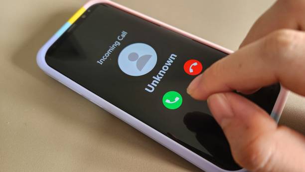 istock Deciding whether to answer or reject an unknown incoming cmall 1741787358