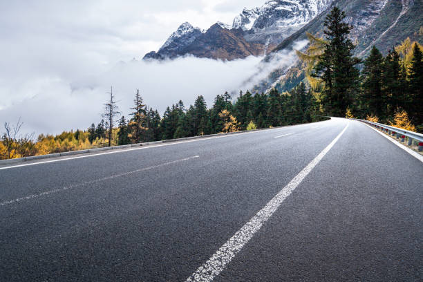 istock Mountain Road in Autumn 1741818181