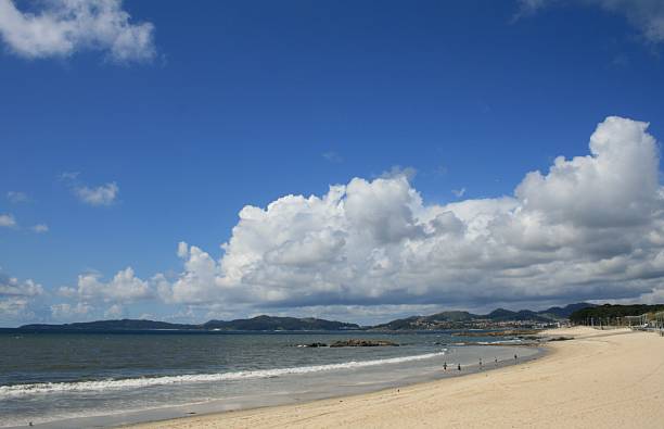 istock Beach of Samil near Vigo 174239909