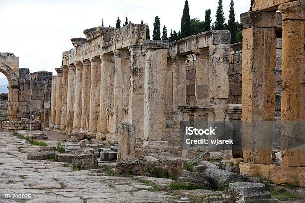 고대 도시 히에라폴리스 0명에 대한 스톡 사진 및 기타 이미지 - 0명, 건축, 고고학