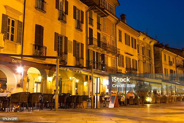 Ristoranti Al Lago Maggiore Italia - Fotografie stock e altre immagini di Cibo - Cibo, Italia, Lago Maggiore