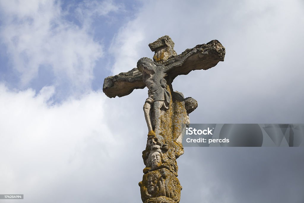 Pedra antiga cross - Foto de stock de Ourense royalty-free