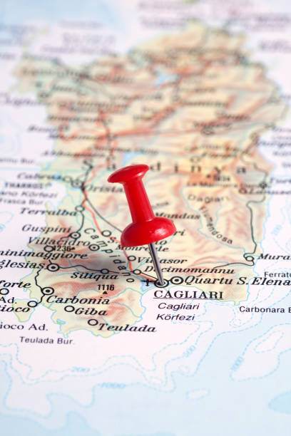 istock traveling in the report 174270595