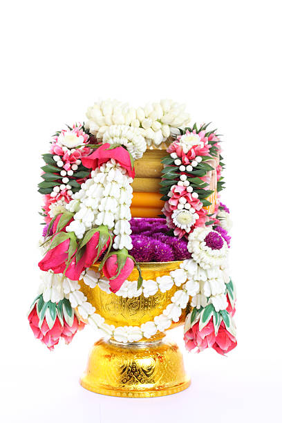 istock flower decorated on tray with pedestal 174275298