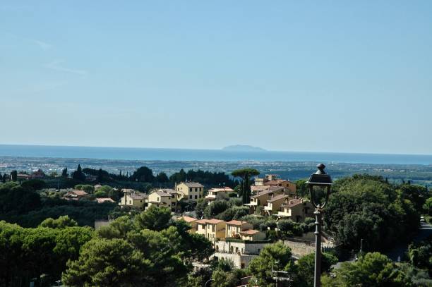 Another view from the castle of Montescudaio