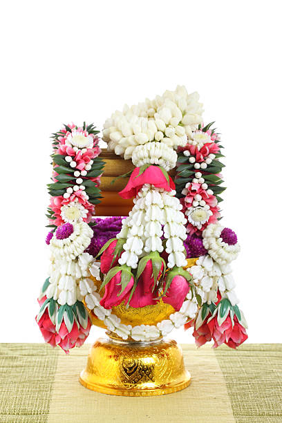 istock flower decorated on tray with pedestal 174276606