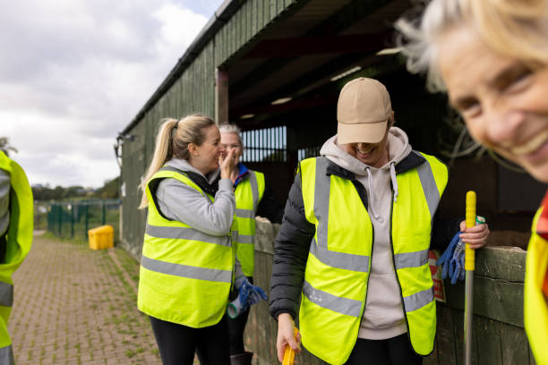 istock Enjoying Ourselves Whilst Volunteering 1742798550
