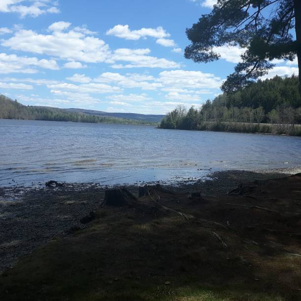 istock Wyman Lake, ME © JMKeene 1742919783