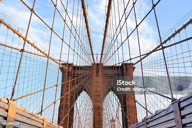 New York City Ponte Di Brooklyn - Fotografie stock e altre immagini di Acqua - Acqua, Affari, Ambientazione esterna