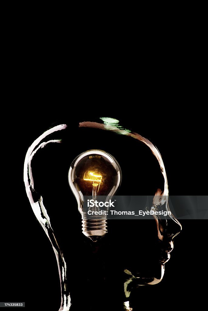 Verre tête de série - Photo de Ampoule électrique libre de droits