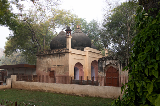 Daytime view of Humayun’s Tomb, fine example of Great Mughal architecture, UNESCO World Heritage, Delhi, India.