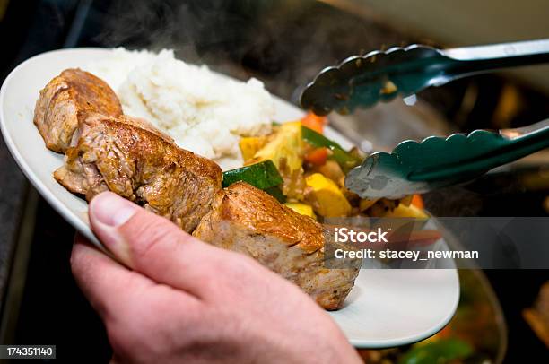 Gourmetmahlzeit Stockfoto und mehr Bilder von Dienstleistung - Dienstleistung, Fleisch, Fleischzange