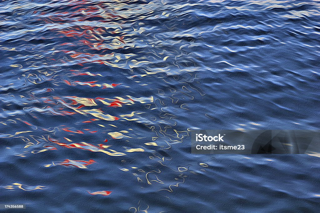 Riflesso nell'acqua - Foto stock royalty-free di Blu