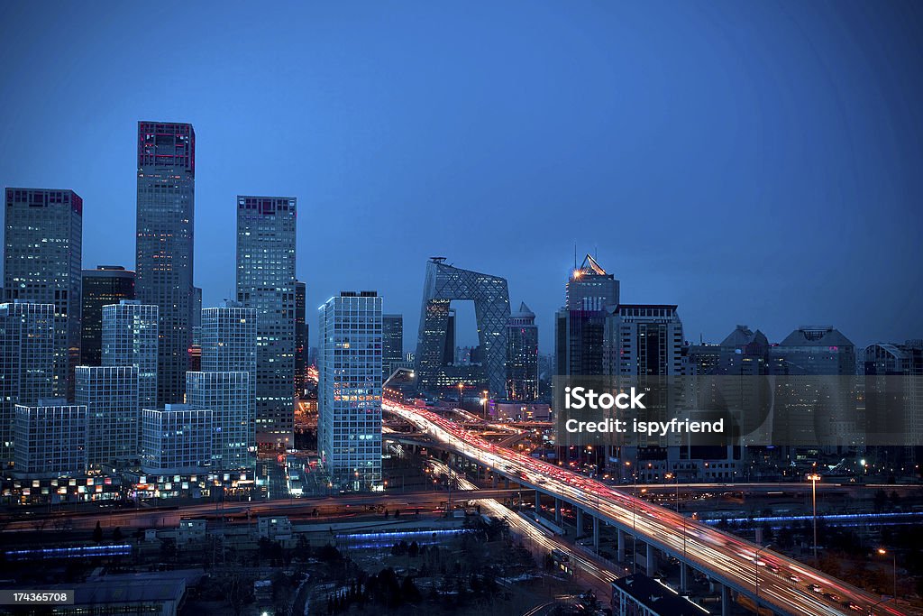 Bairro Central Empresarial de Pequim skyline de Noite - Royalty-free Alto - Descrição Física Foto de stock