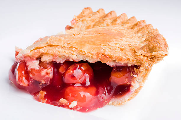 tarte de cereja fatia - pie pastry crust cherry pie cherry imagens e fotografias de stock