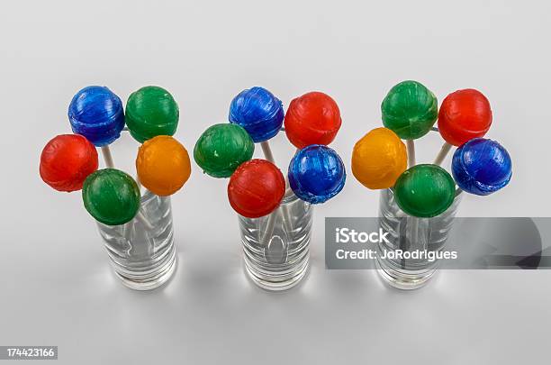 Lollipops 10 Foto de stock y más banco de imágenes de Alimento - Alimento, Amarillo - Color, Arco iris