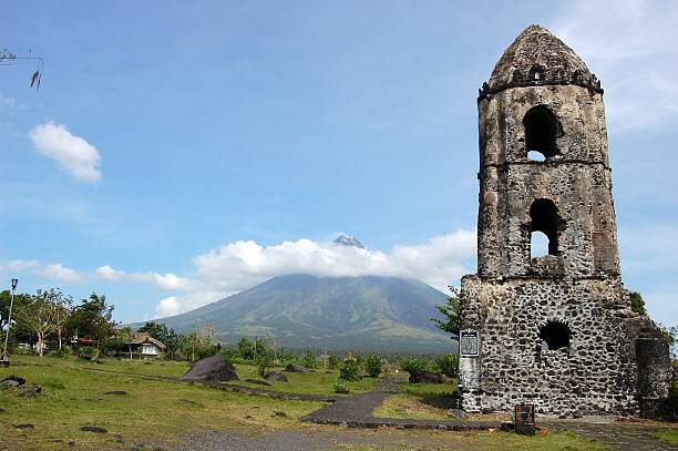 istock Cagsawa ruins and Mayon volcano - Philippines 174423654