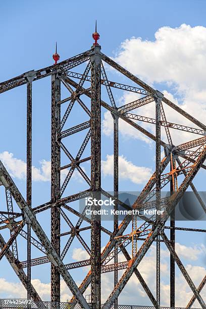 Cantilever Bridge Structural Detail Stock Photo - Download Image Now - 1926, Abandoned, Architectural Dome