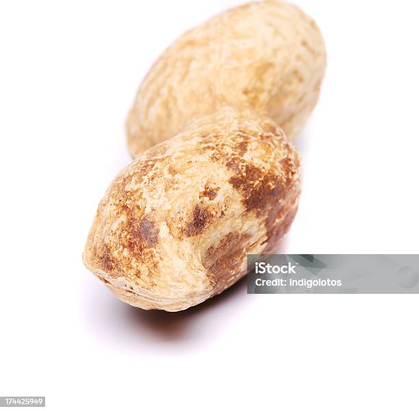 Foto de Pasta Isolada Em Um Fundo Branco Closeup e mais fotos de stock de Amendoim - Noz - Amendoim - Noz, Amontoamento, Arachis