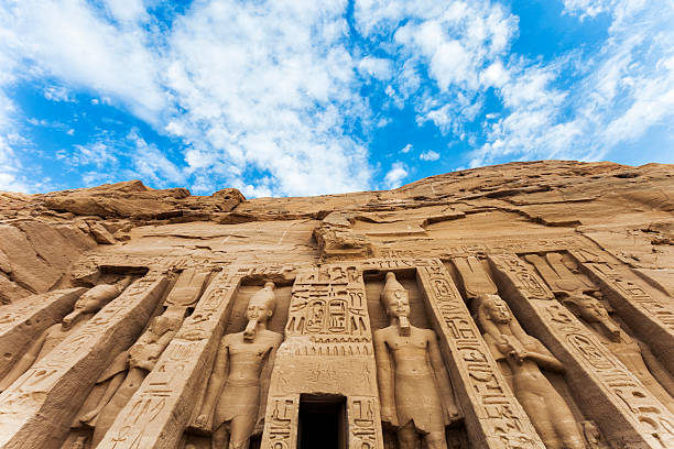 templo de nefertari - templo de nefertari fotografías e imágenes de stock