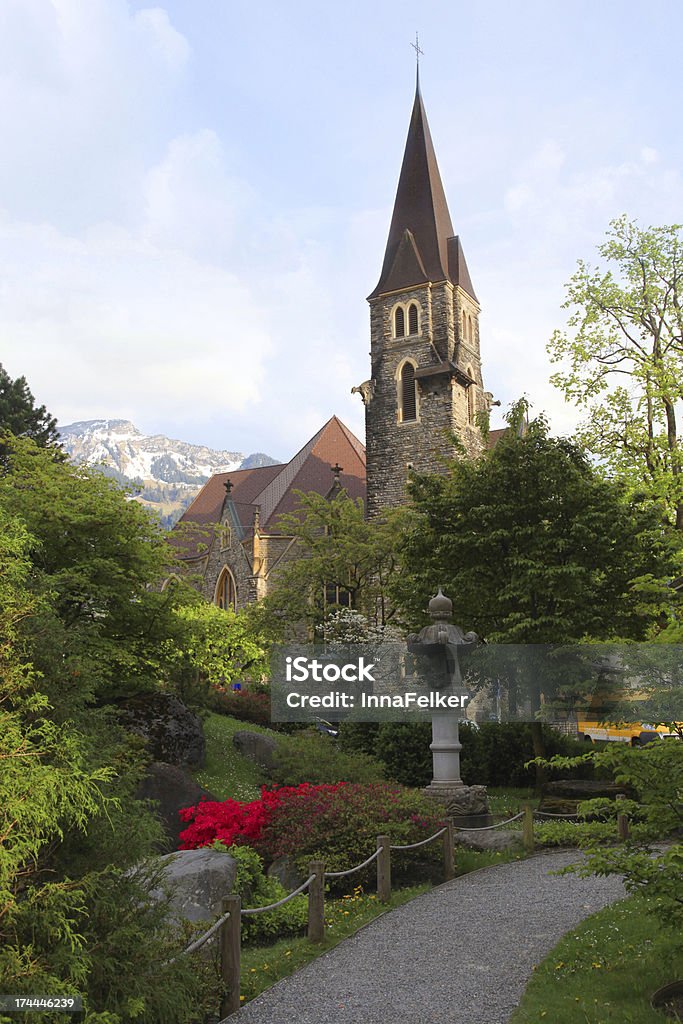 Belle Église d'Interlaken, Suisse - Photo de Arbre libre de droits