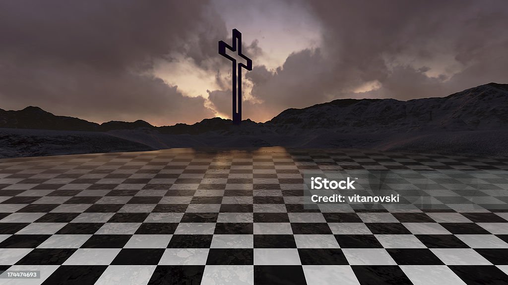 Деревянный крест в ночь - Стоковые фото Библия роялти-фри