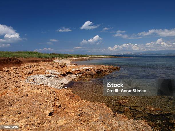 Malownicze Wybrzeże Adriatyckie - zdjęcia stockowe i więcej obrazów Chorwacja - Chorwacja, Plaża, Bez ludzi