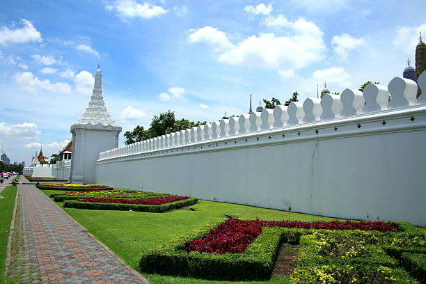 grand palace, bankgok - bangkok thailand rickshaw grand palace foto e immagini stock
