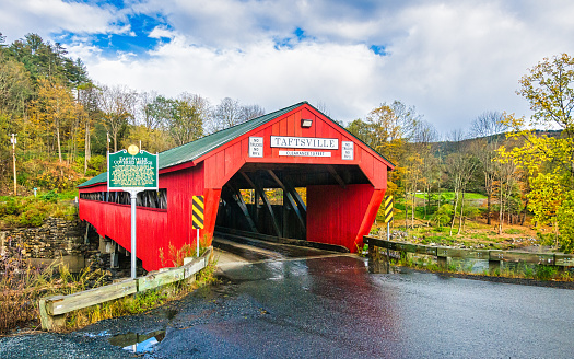 reindeer and Arthur covered bridge in Pennsylvania during Autumn