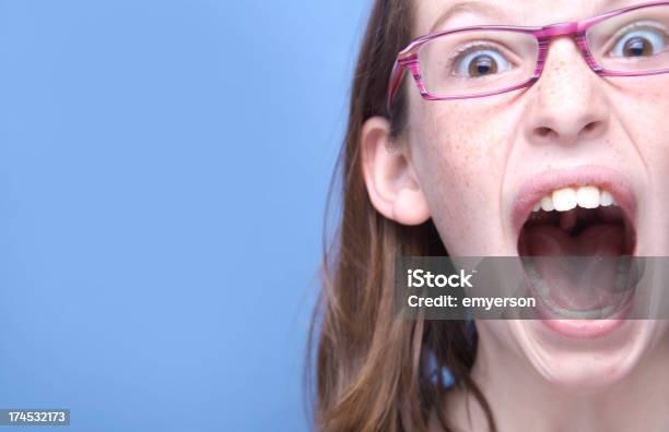 Redder Stockfoto und mehr Bilder von 10-11 Jahre - 10-11 Jahre, Blick in die Kamera, Brille