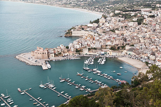 istock Castellammare Del Golfo 174537954