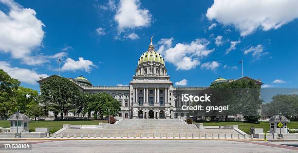 Panoramic View Of The Pennsylvania State Capitol Stock Photo - Download Image Now - Pennsylvania, State Capitol Building, Harrisburg - Pennsylvania