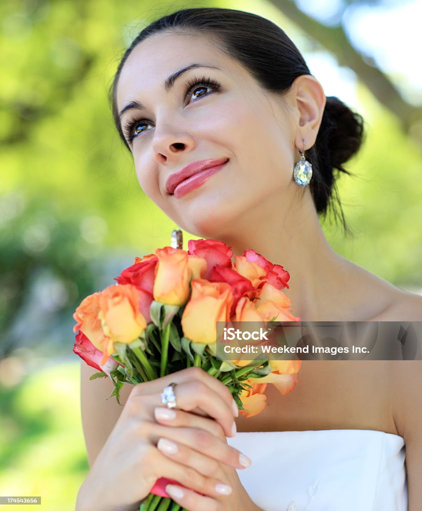 Bellissima sposa - Foto stock royalty-free di 25-29 anni