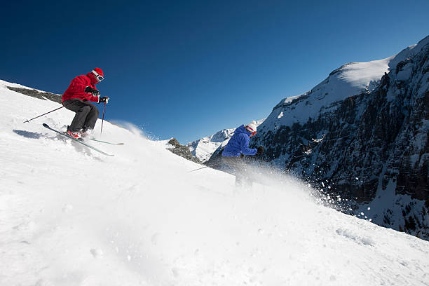 azione da sci - skiing powder snow snow telluride foto e immagini stock