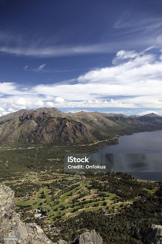 Pole golfowe widok z lotu ptaka, Bariloche w Argentynie, - Zbiór zdjęć royalty-free (Ameryka Południowa)