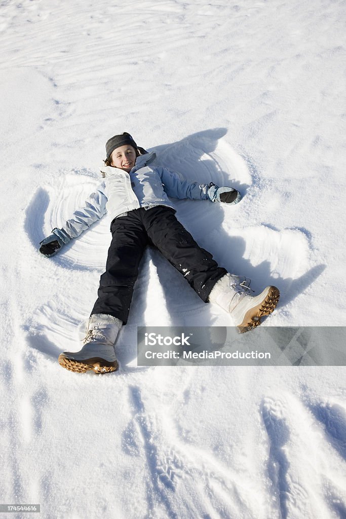 Anjo de Neve - Foto de stock de Adolescente royalty-free