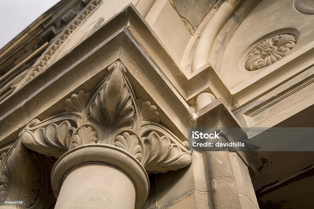 Резные колонны - Стоковые фото Архитектурный элемент роялти-фри