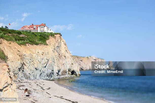 Rocher Percé - zdjęcia stockowe i więcej obrazów Bez ludzi - Bez ludzi, Formacja skalna, Fotografika