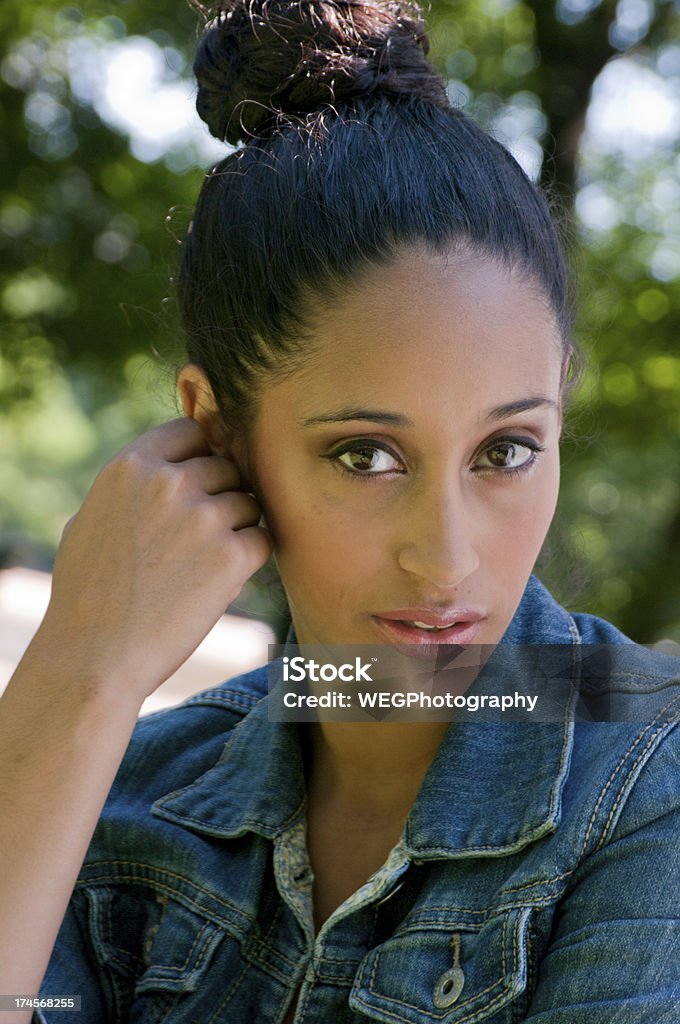 Atrakcyjna kobieta oczy i twarz — - Zbiór zdjęć royalty-free (20-24 lata)