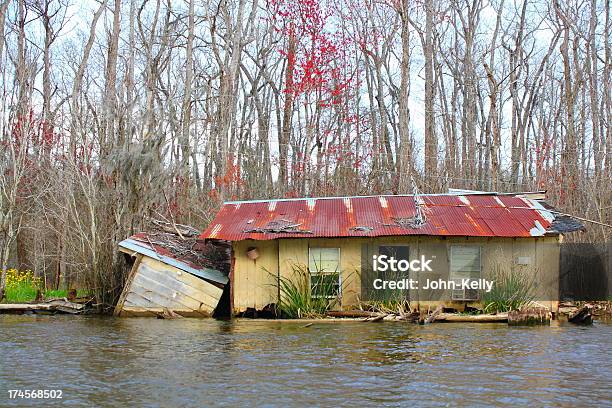 ハリケーンによるダメージを受けた住宅 - ルイジアナ州のストックフォトや画像を多数ご用意 - ルイジアナ州, 冬, ニューオリンズ