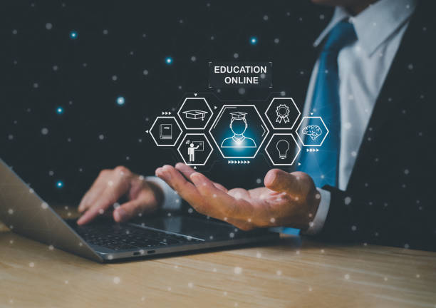 istock Search for learning ideas, male hand holding realistic icon, mockup of learning course 1746003544