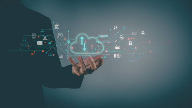 istock Businessman presenting a virtual screen with a simple calculation diagram.
AI Cloud Cloud Technology 1746102270