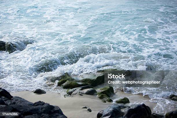 Rocky Ocean Na Hawajach - zdjęcia stockowe i więcej obrazów Bez ludzi - Bez ludzi, Brzeg wody, Charakterystyka brzegu