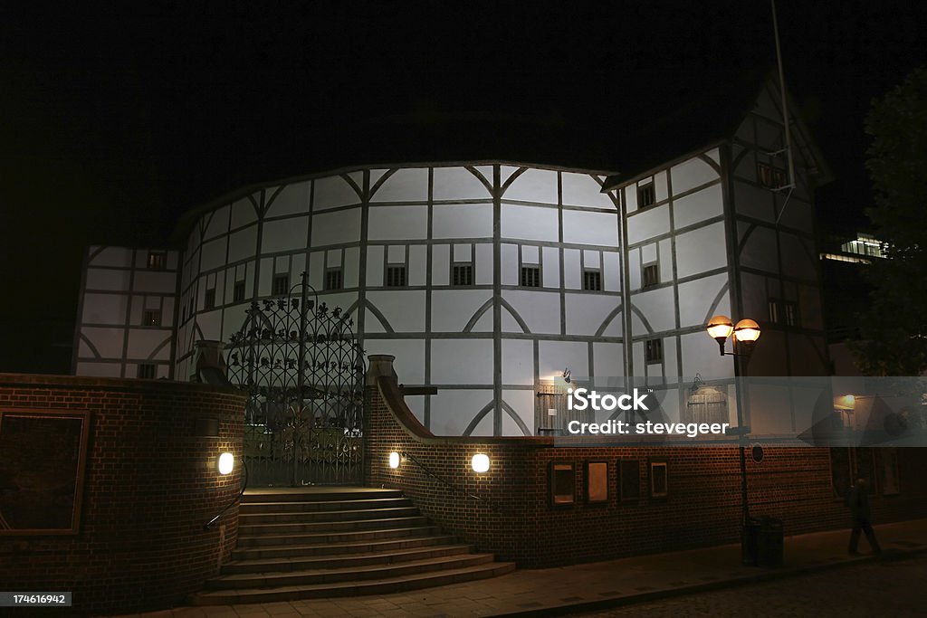 Globe Theater de nuit, Londres - Photo de Théâtre du Globe libre de droits