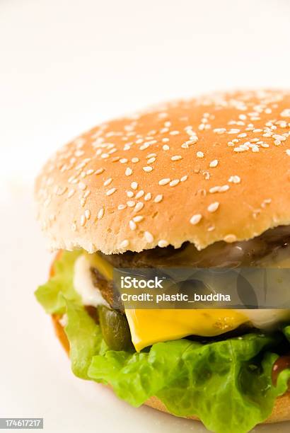 Cheeseburger Stockfoto und mehr Bilder von Brotsorte - Brotsorte, Burger, Cheeseburger